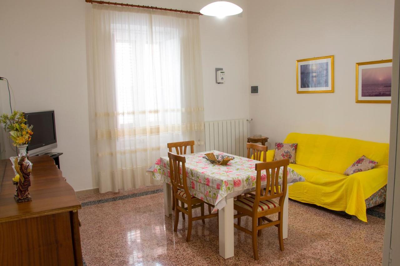 Casa Vacanze Maria&Vito Veglie Luaran gambar