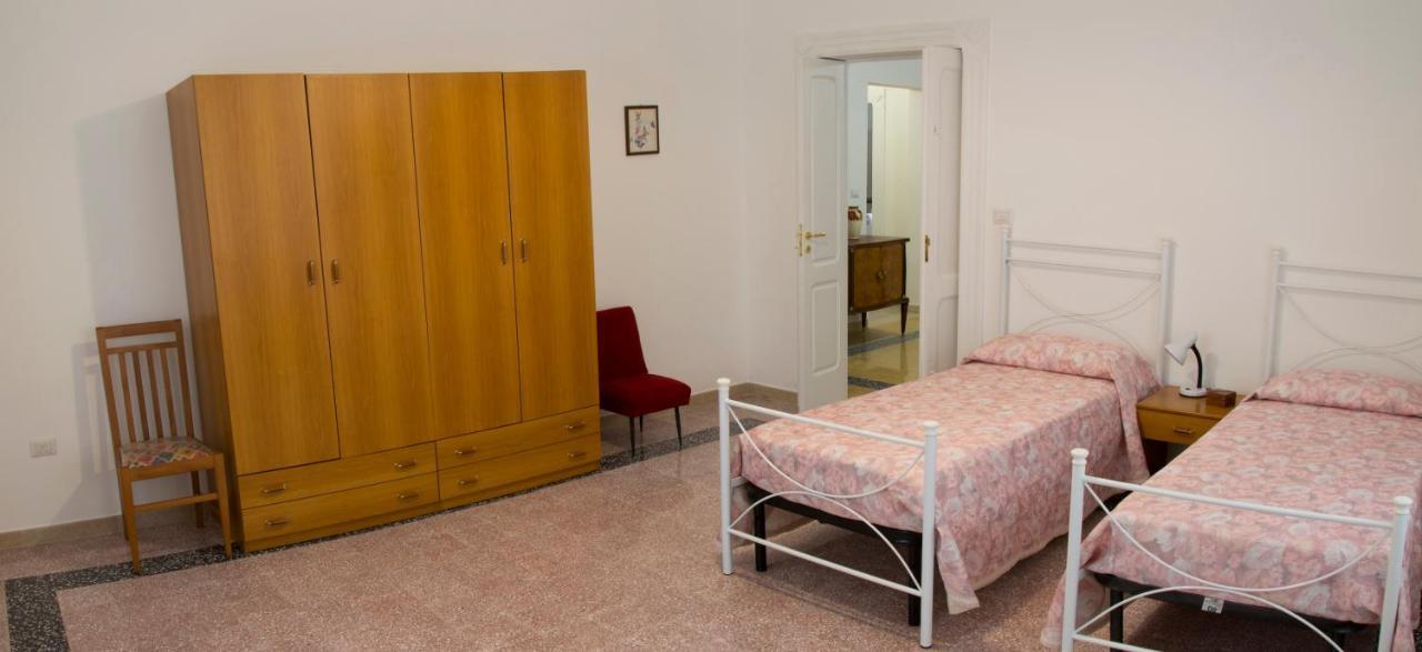 Casa Vacanze Maria&Vito Veglie Luaran gambar